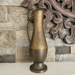 Vintage Mid-century Modern Etched Solid Brass Sarna Handle Pitcher Vase M270-12